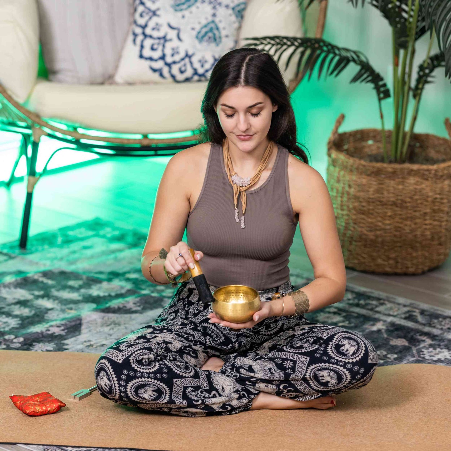 singing bowls meditation accessories singing bowl tuning fork tibetan singing bowl sound bowl meditation bowl cuencos tibetanos brass bowl sound healing instruments sound bowls sound bowl meditation set tuning forks for healing chakra set tibetan singing bowls singing bowl set sound bath bowl set tibetan singing bowl set singing bowl mallet tibetan bowl cuenco tibetano signing bowls sound therapy tibtan singing bowl tibet singing bowls sanewave